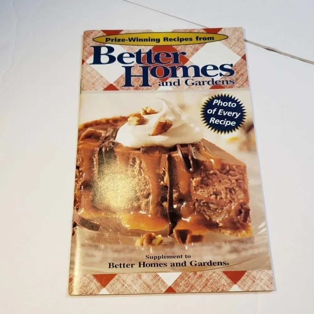 Lot of 7 Cookbooks Booklets pillsbury Weeknight Mexican Desserts